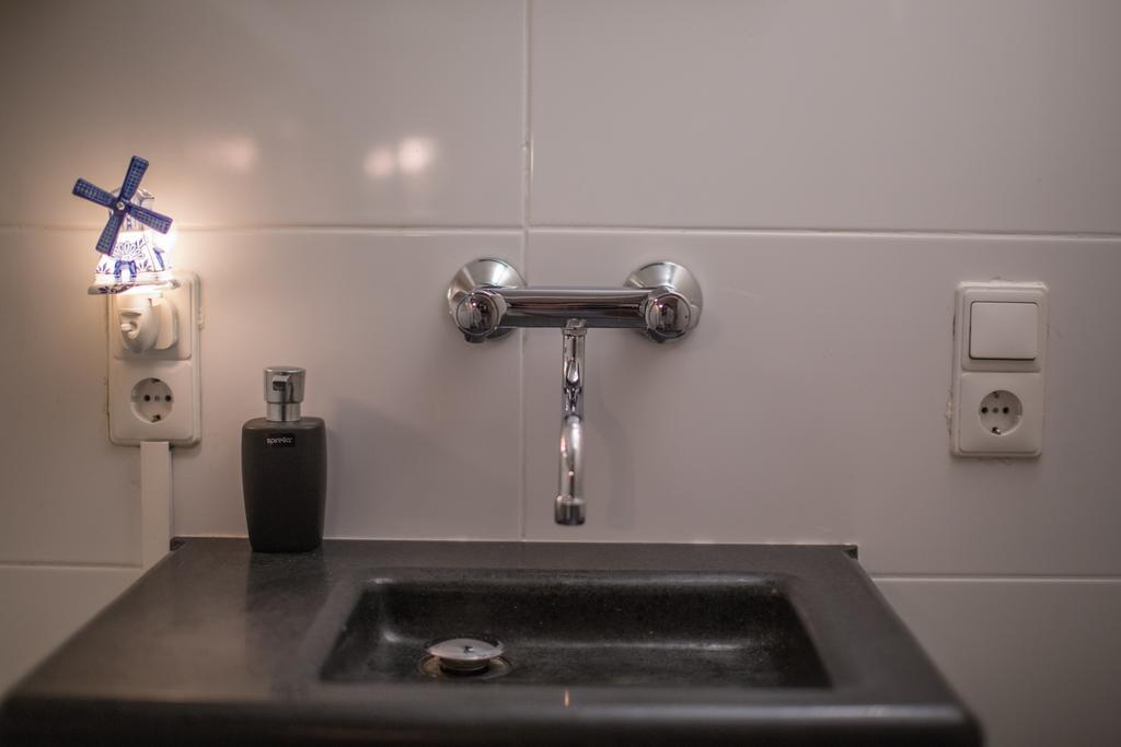 Sleep At Slim Amsterdam Bed & Breakfast Bilik gambar